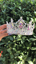 Load image into Gallery viewer, Queen Crown